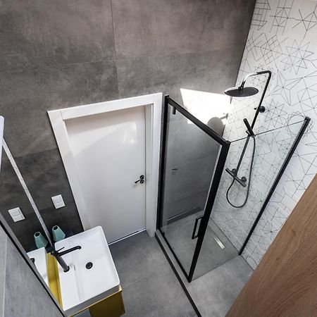 Smart Apartments - Old Town & Main Train Station - By Upstairs 크라쿠프 외부 사진