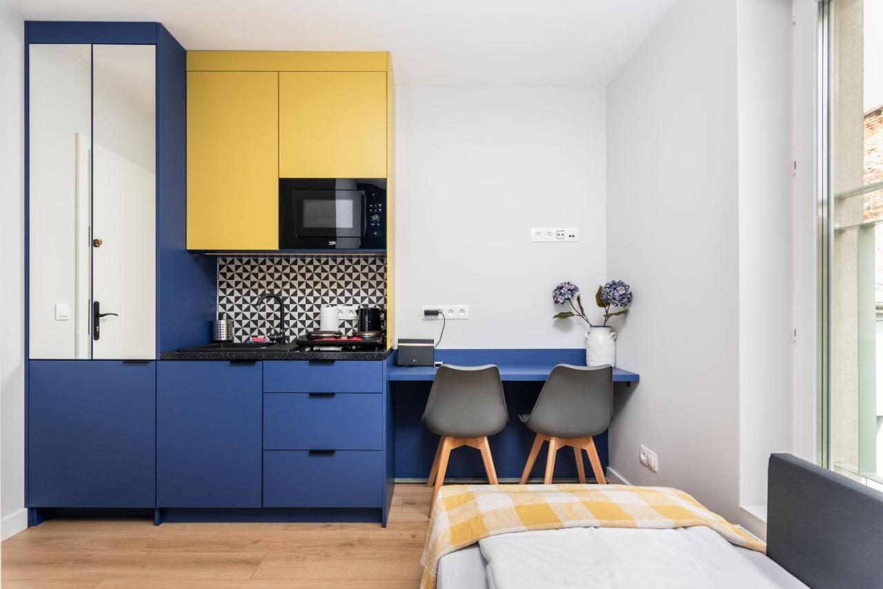 Smart Apartments - Old Town & Main Train Station - By Upstairs 크라쿠프 외부 사진
