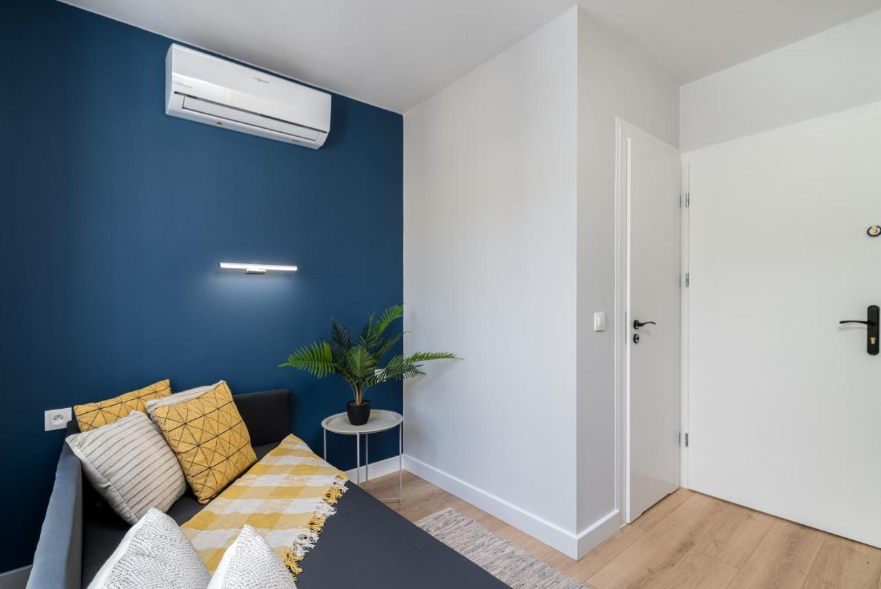 Smart Apartments - Old Town & Main Train Station - By Upstairs 크라쿠프 외부 사진