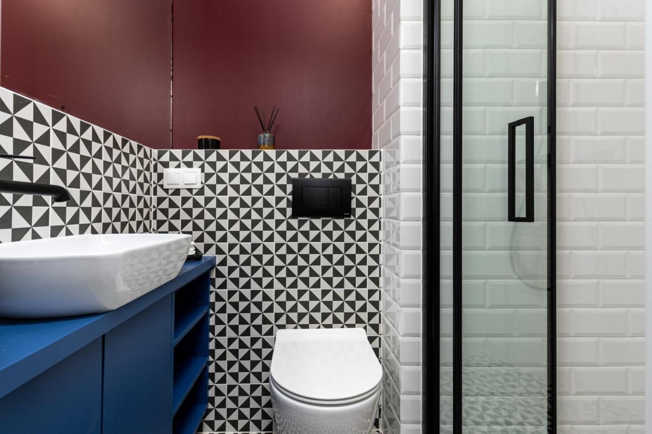 Smart Apartments - Old Town & Main Train Station - By Upstairs 크라쿠프 외부 사진
