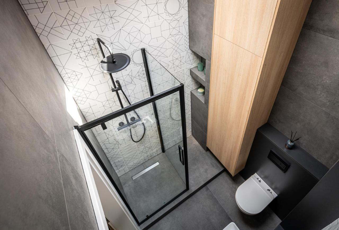 Smart Apartments - Old Town & Main Train Station - By Upstairs 크라쿠프 외부 사진