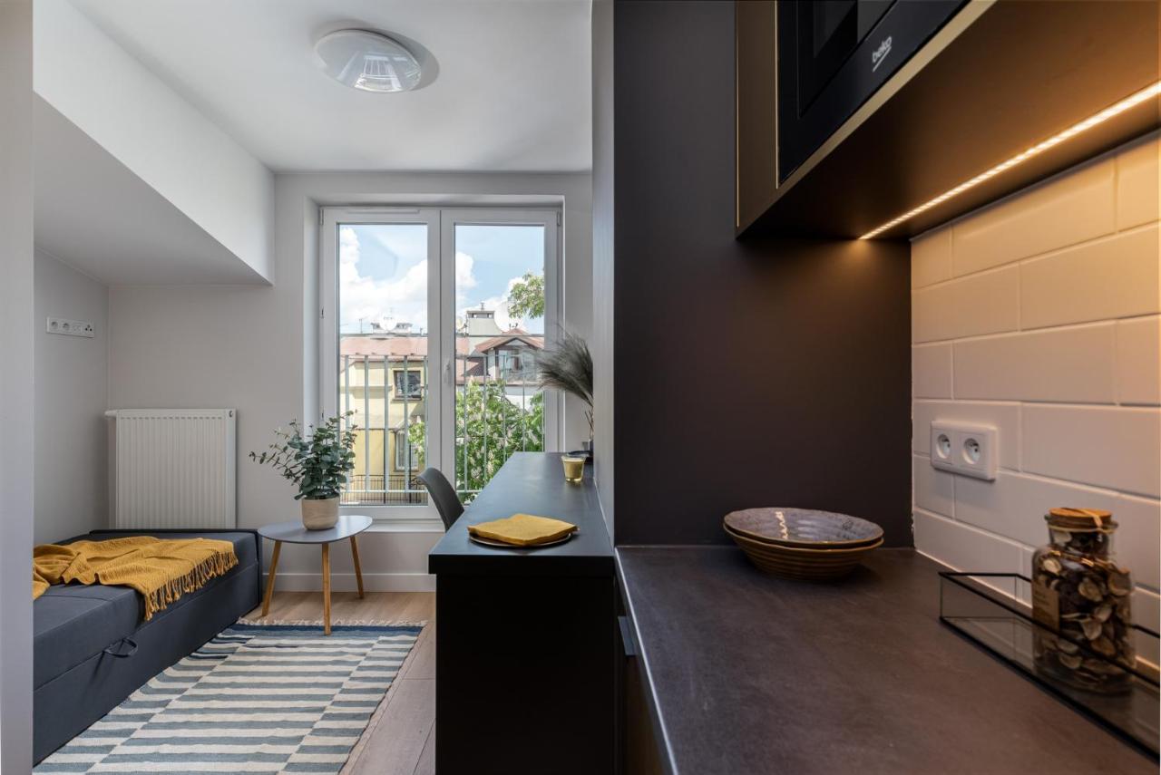 Smart Apartments - Old Town & Main Train Station - By Upstairs 크라쿠프 외부 사진